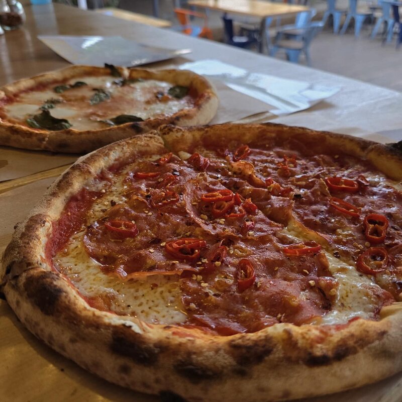 Pizzar, bucatar sectia grill si peste pentru Expirat Vama Veche,