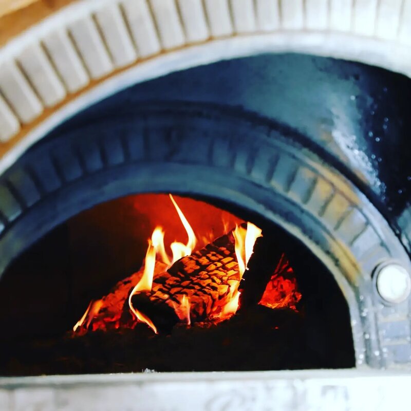 Pizzar, bucatar sectia grill si peste pentru Expirat Vama Veche,